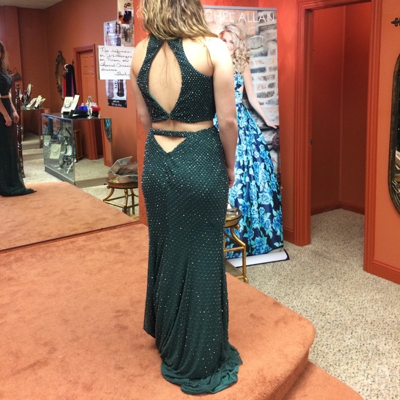 Prom Dress - Picture 4 of 5